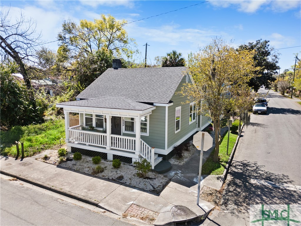 1201 E Waldburg Street