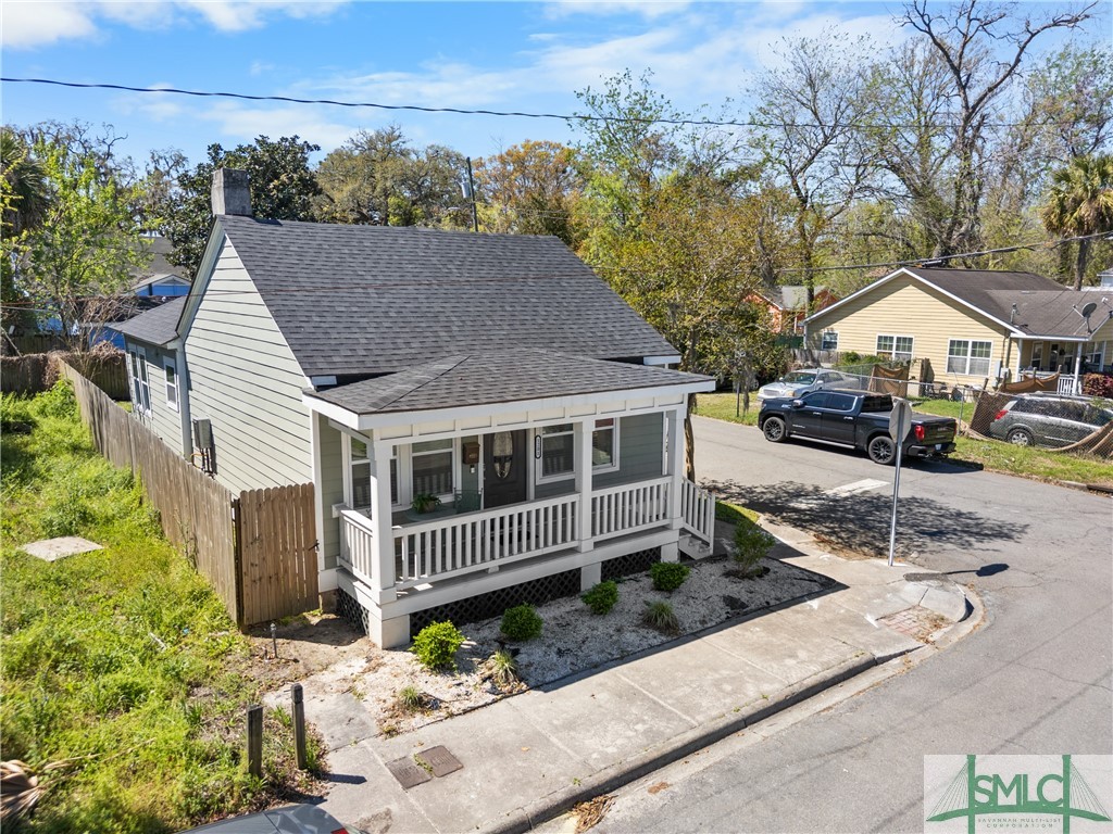 1201 E Waldburg Street
