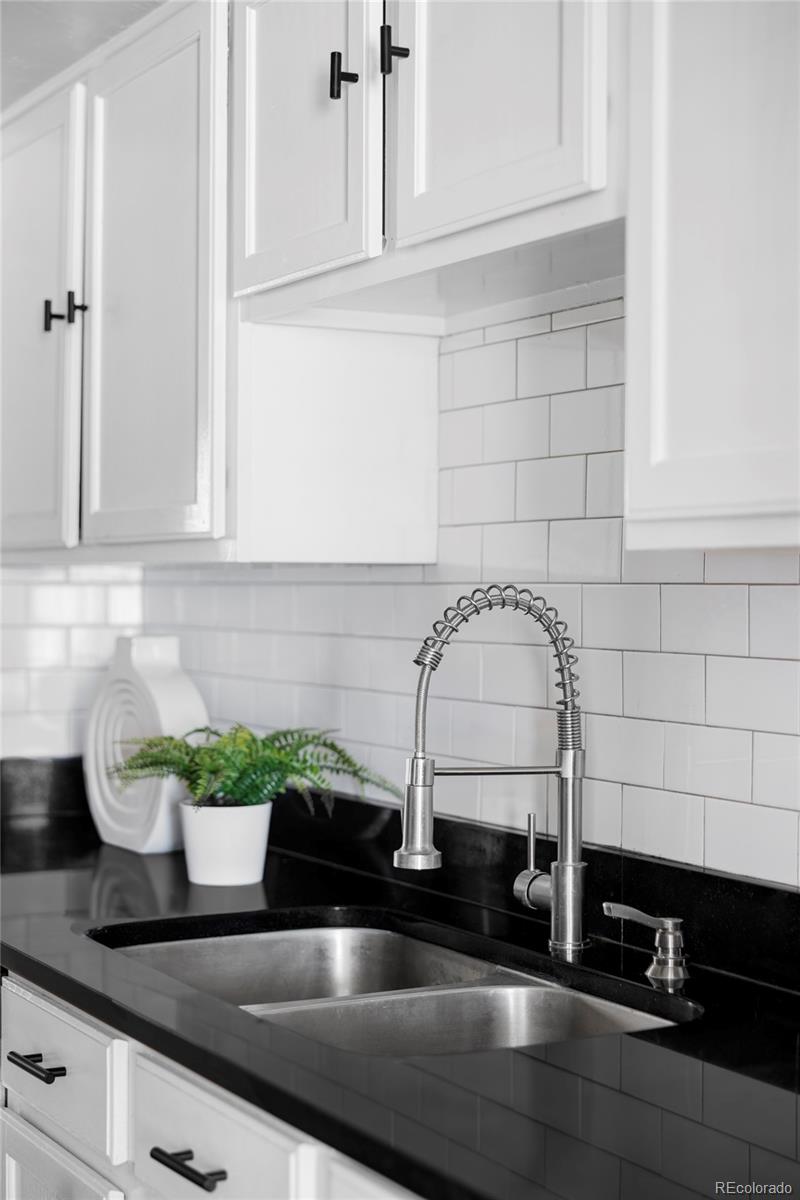 9725 E Harvard Avenue Unit: 434