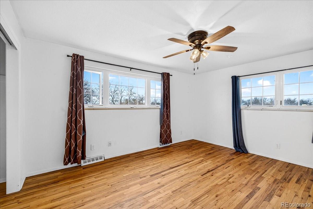 3161 Vantage Drive
