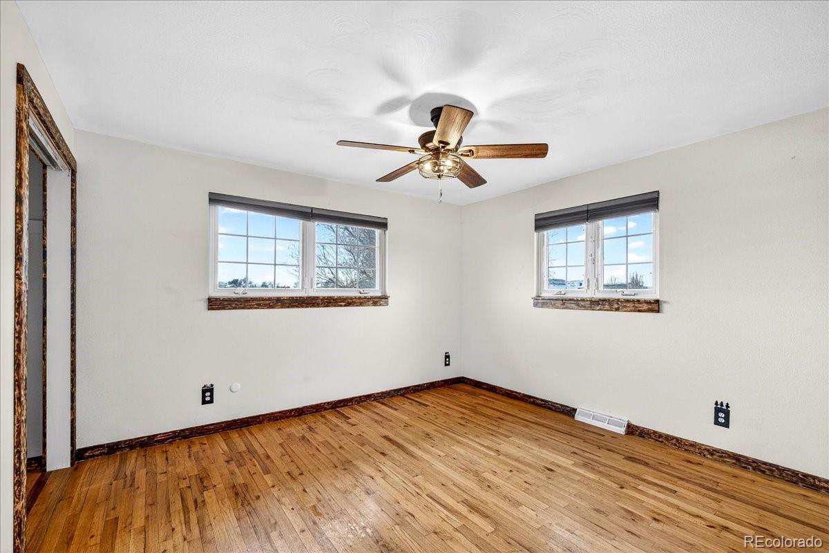 3161 Vantage Drive