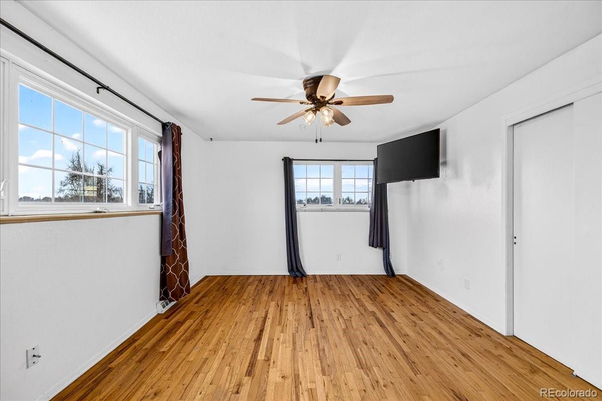 3161 Vantage Drive