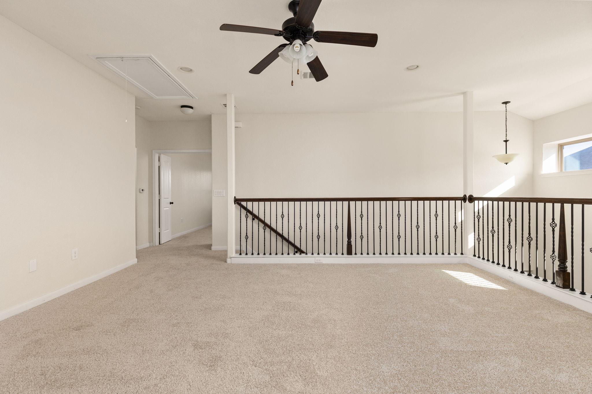 2400 Leonards PASS