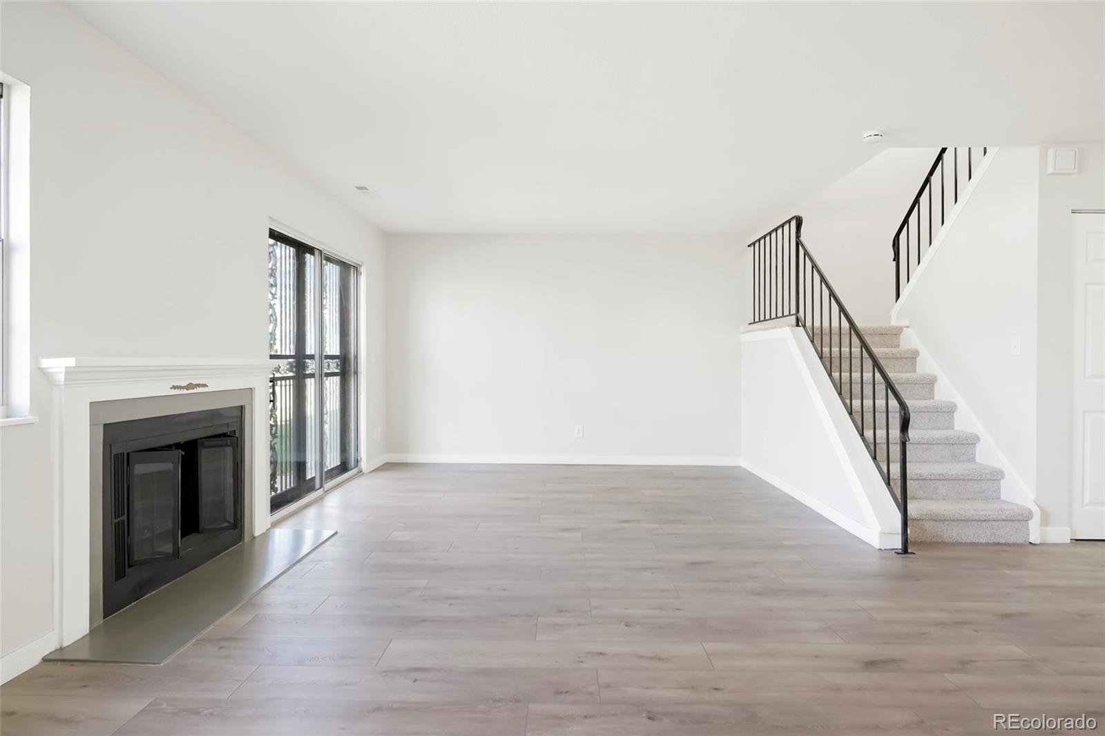 3415 S Ammons Street Unit: 6