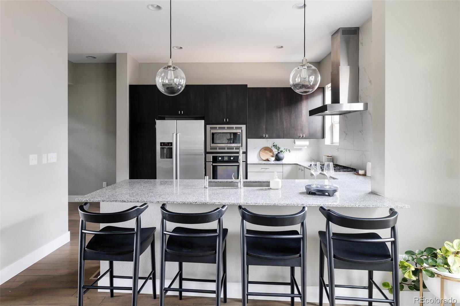 4988 Valentia Court