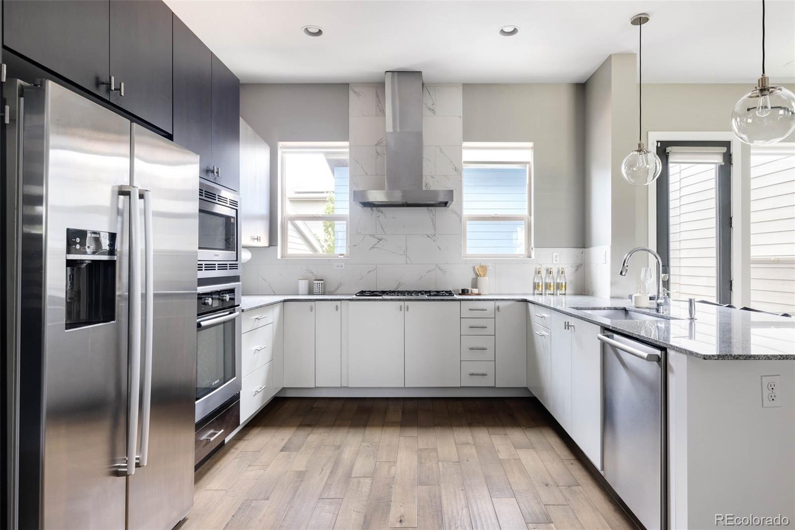 4988 Valentia Court