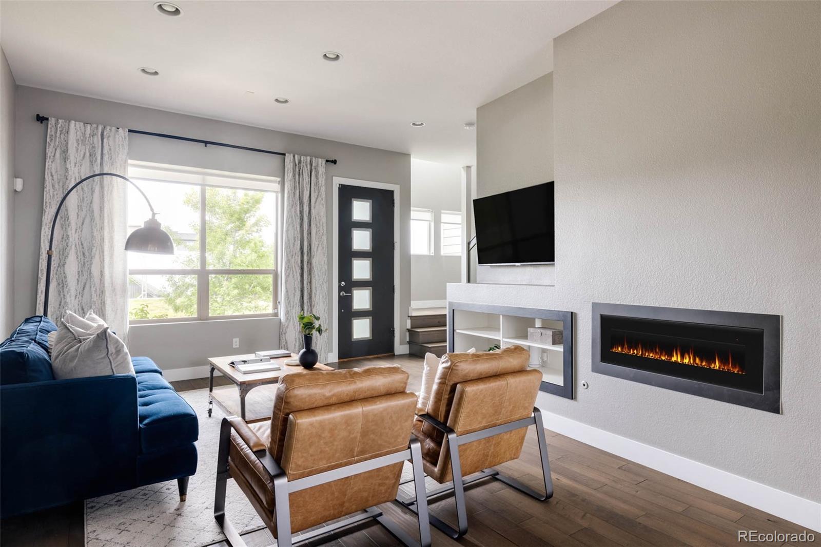 4988 Valentia Court