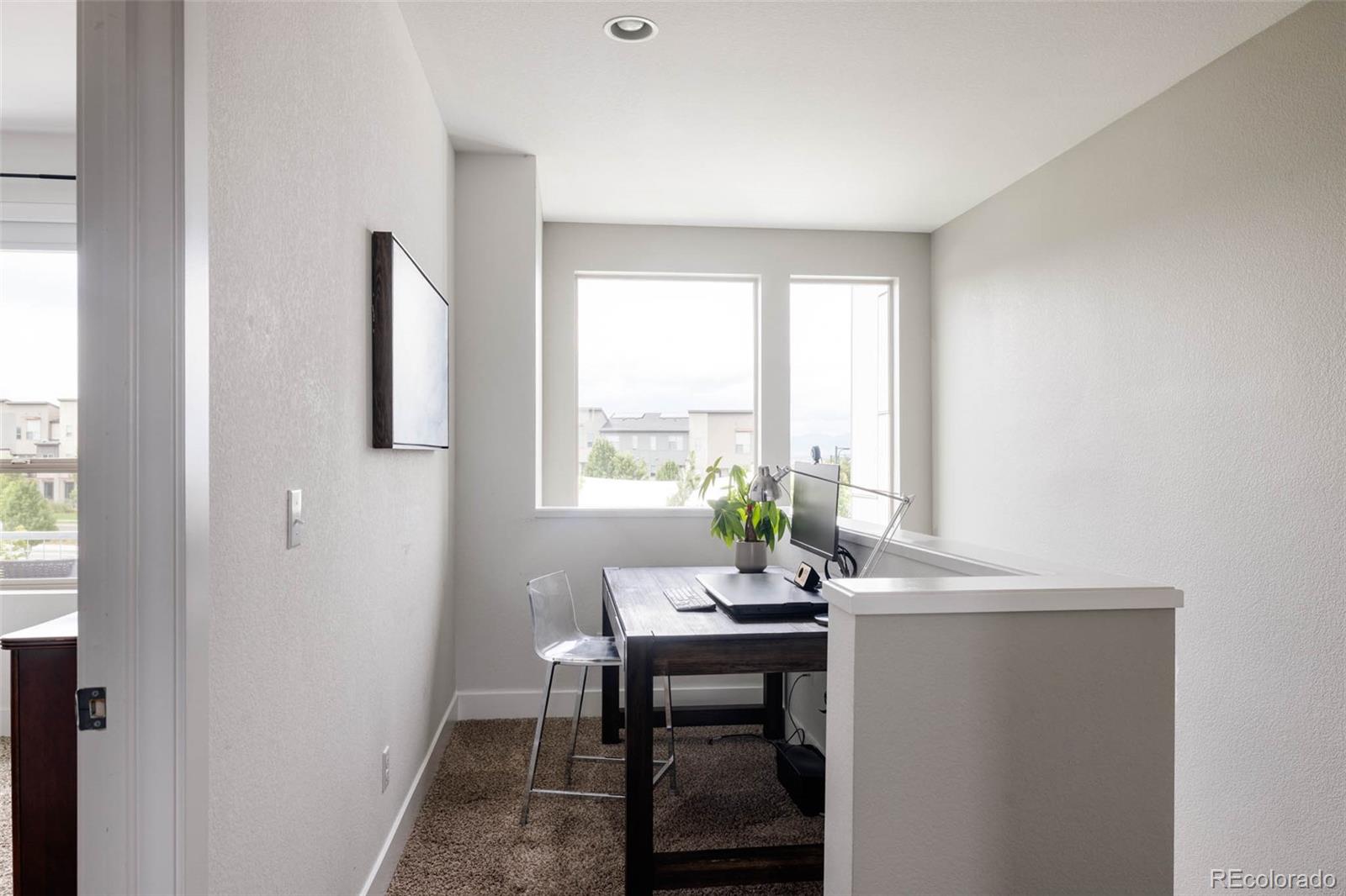 4988 Valentia Court