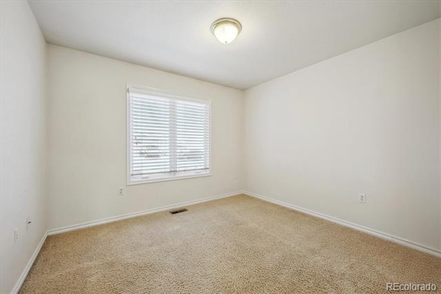 640 N 15th Avenue