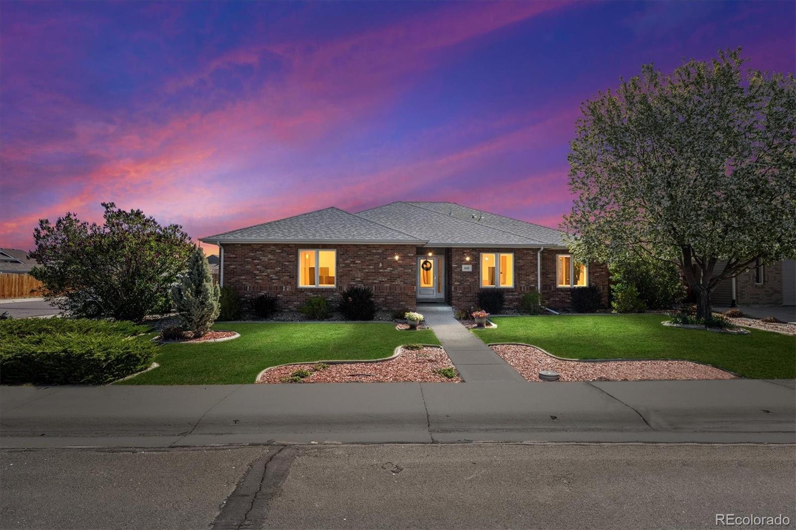 640 N 15th Avenue