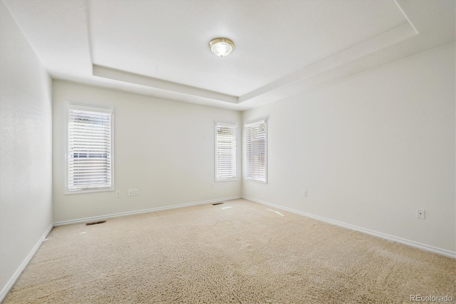 640 N 15th Avenue