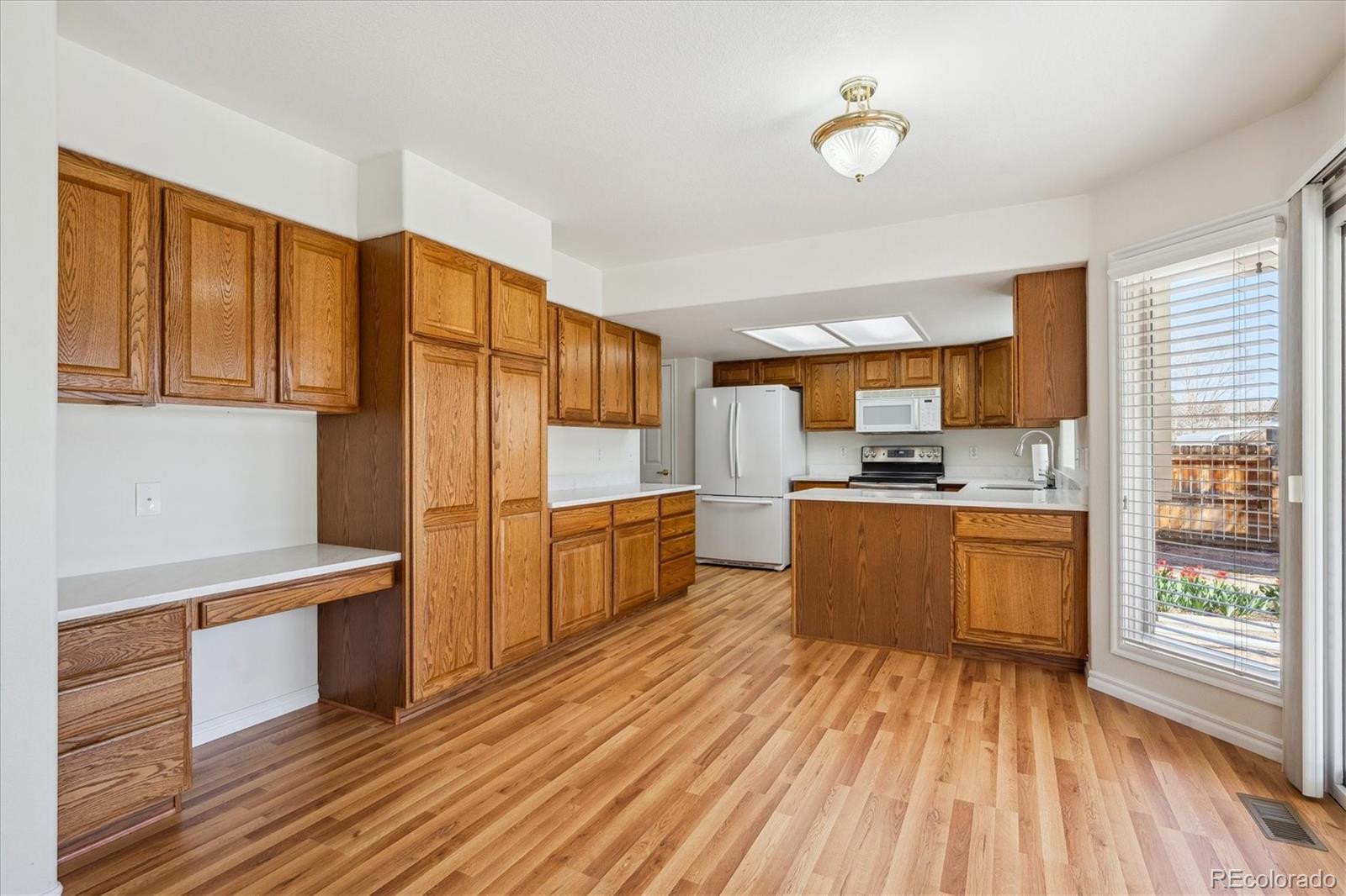 640 N 15th Avenue