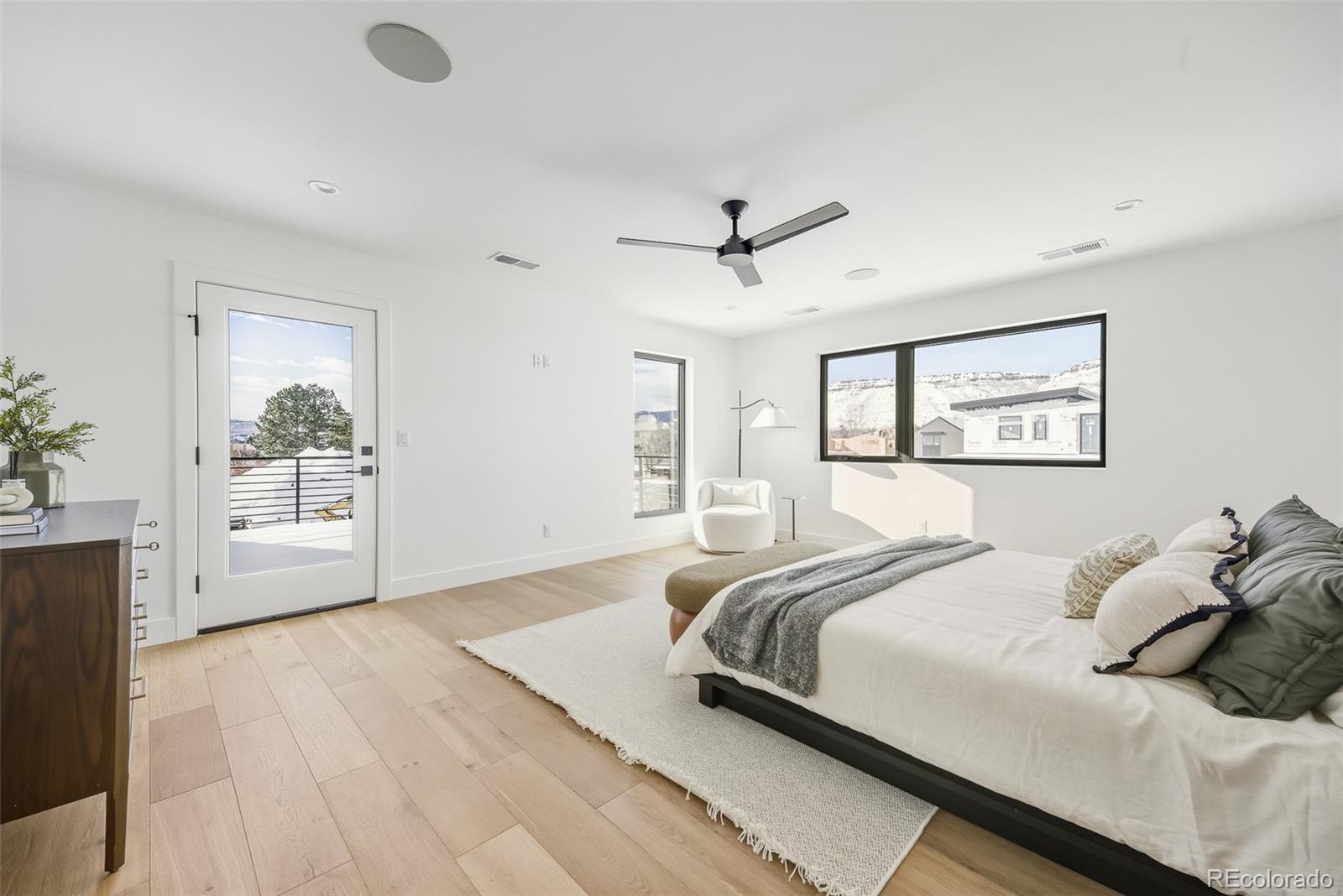 5031 Moss Place