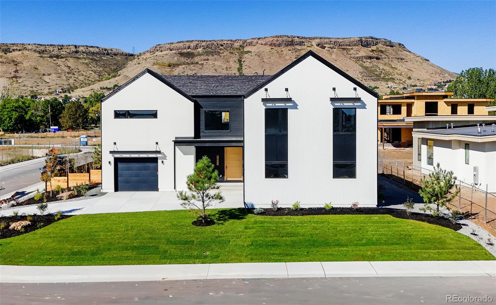 5031 Moss Place