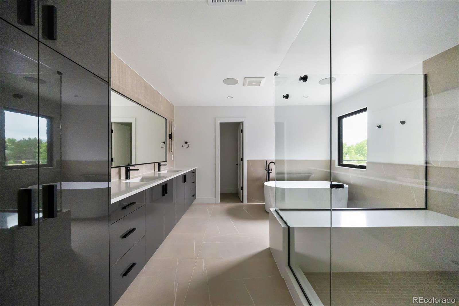 5031 Moss Place