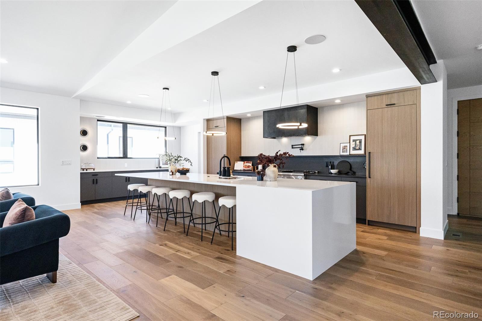 5031 Moss Place