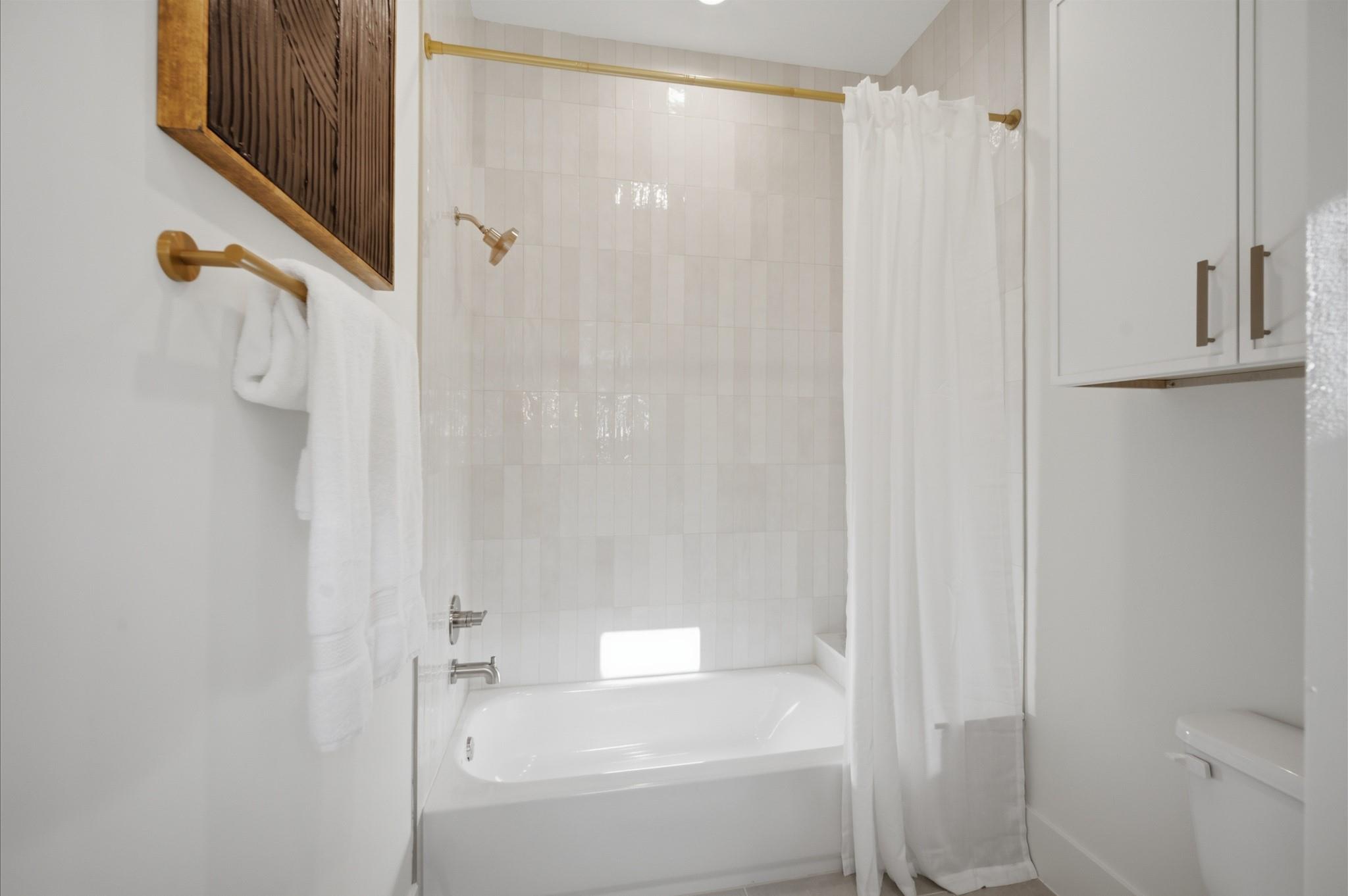 112 E 27th Street