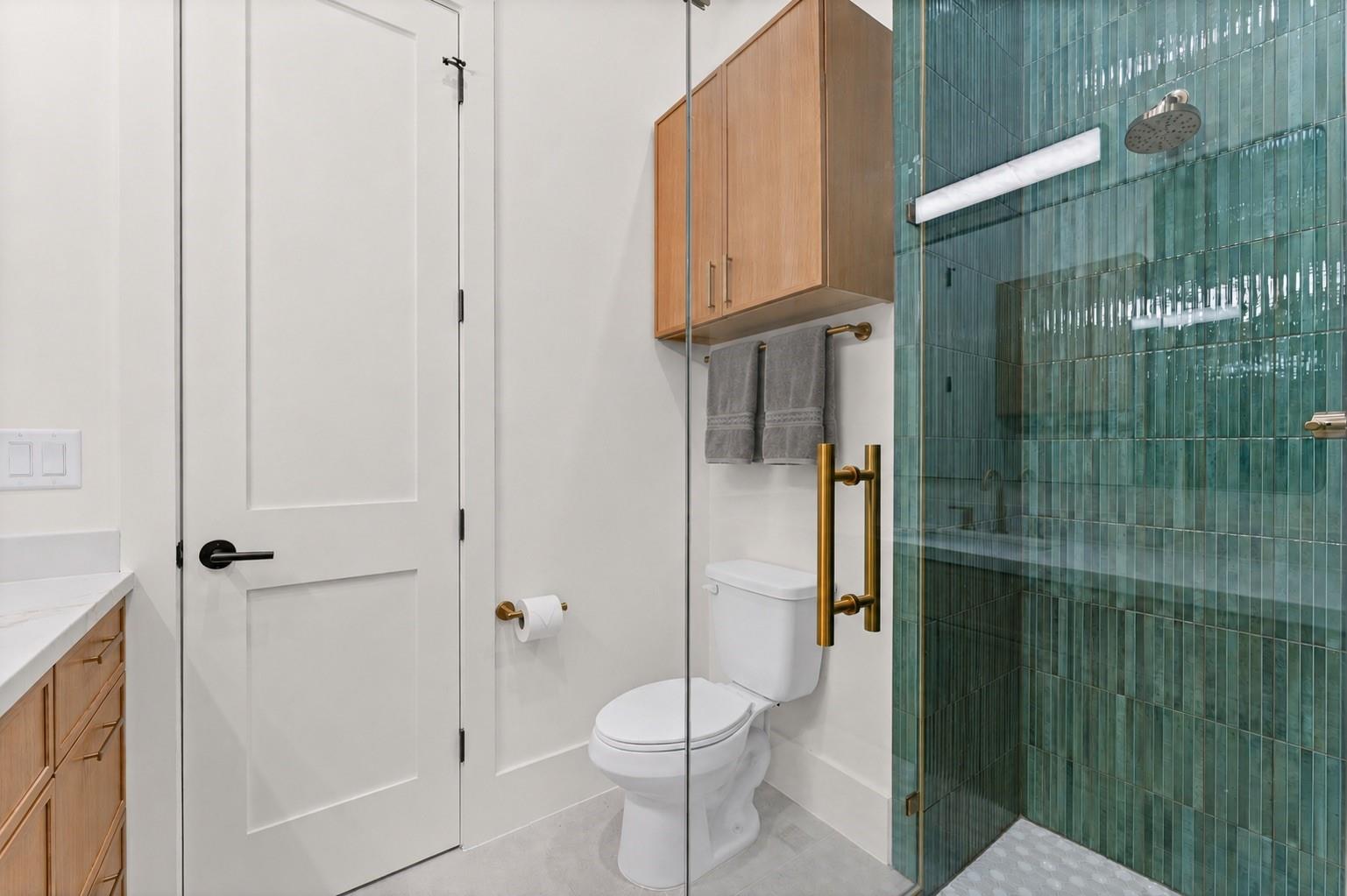 112 E 27th Street