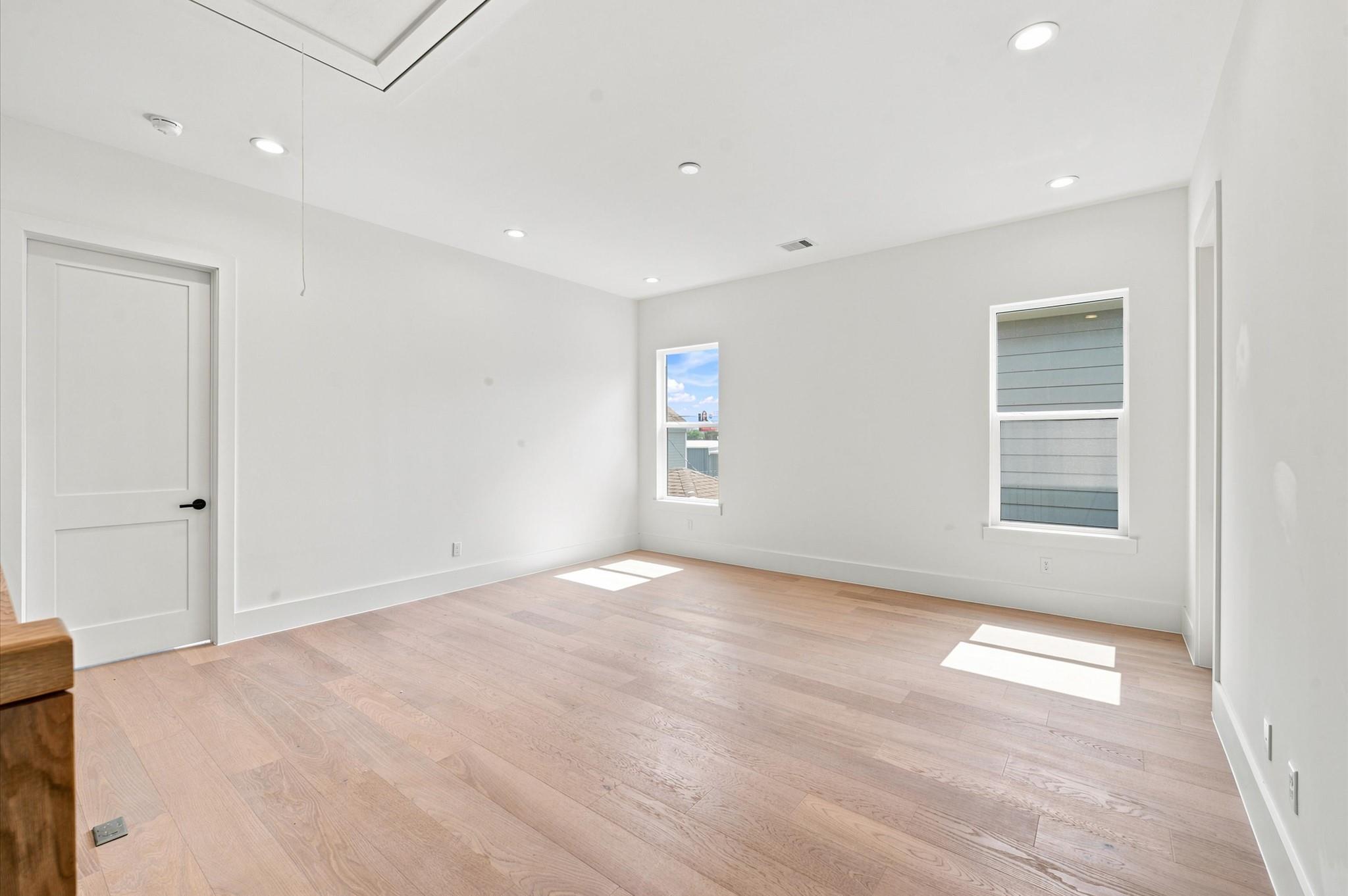 112 E 27th Street