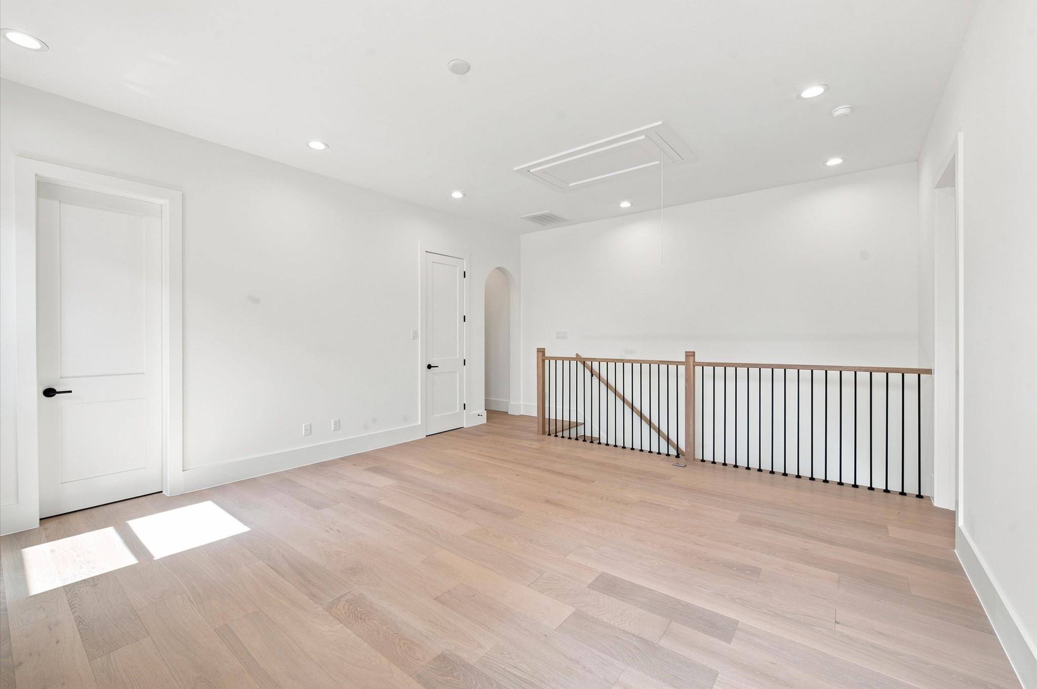 112 E 27th Street