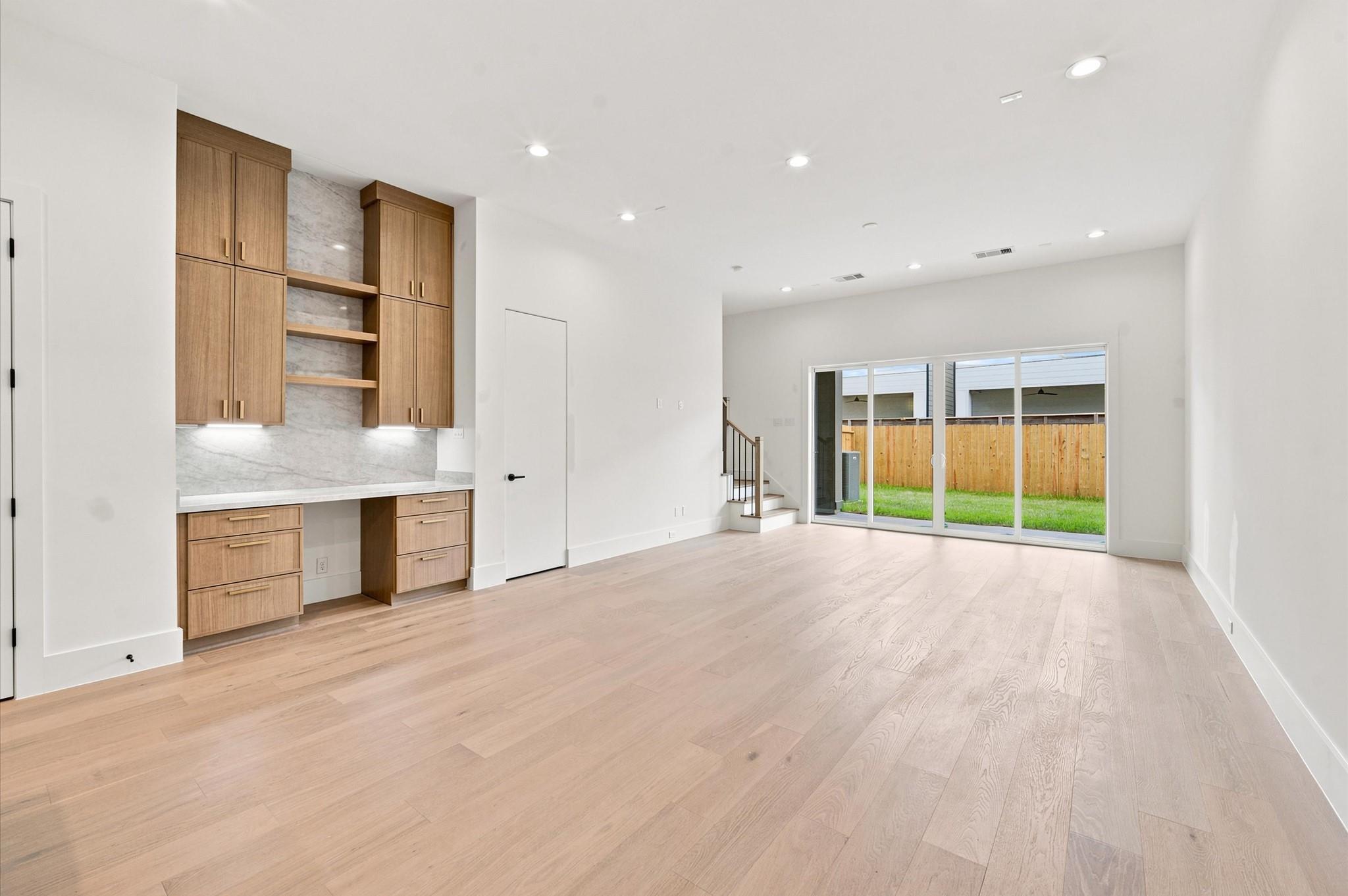 112 E 27th Street