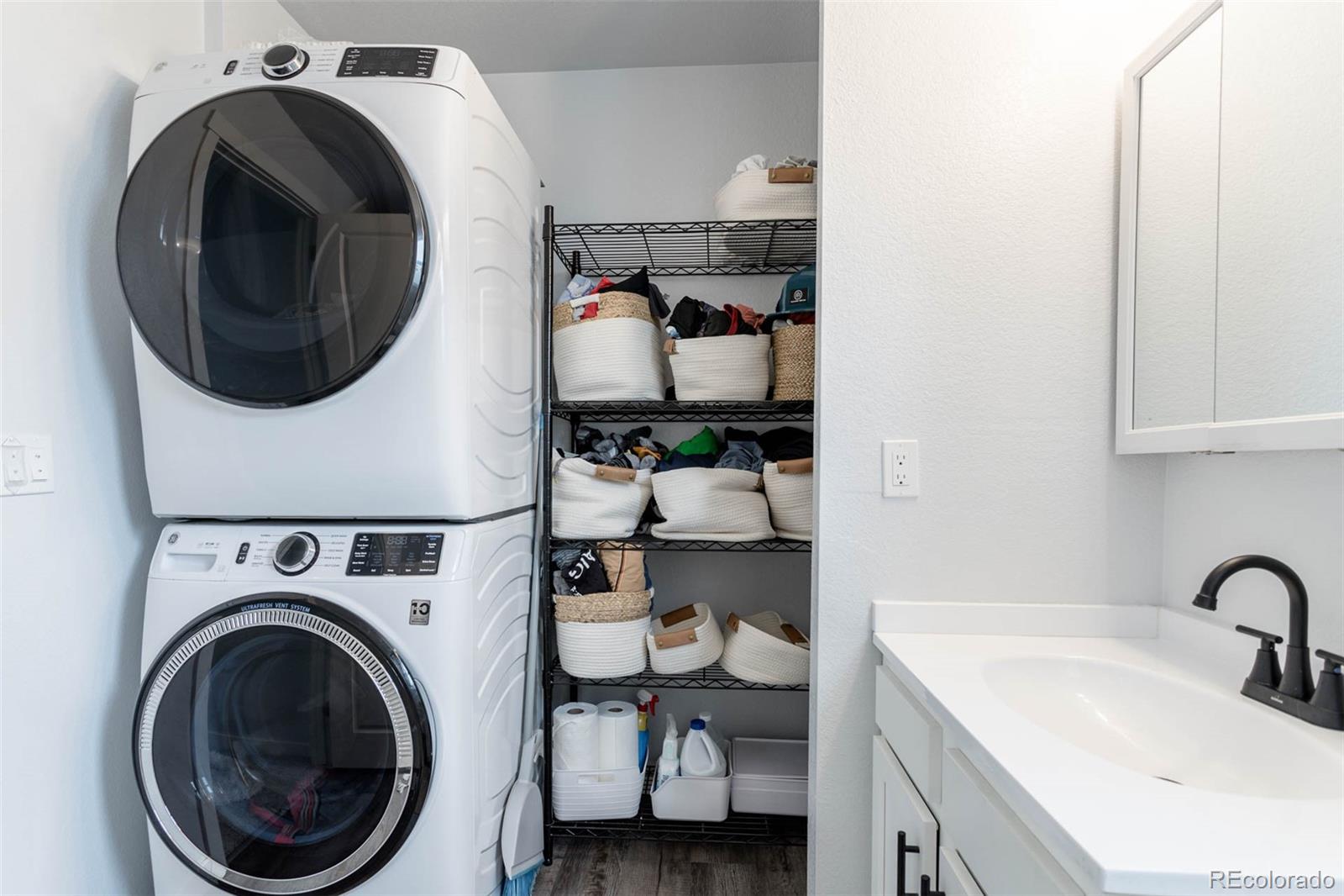 2829 W 53rd Avenue Unit: 104