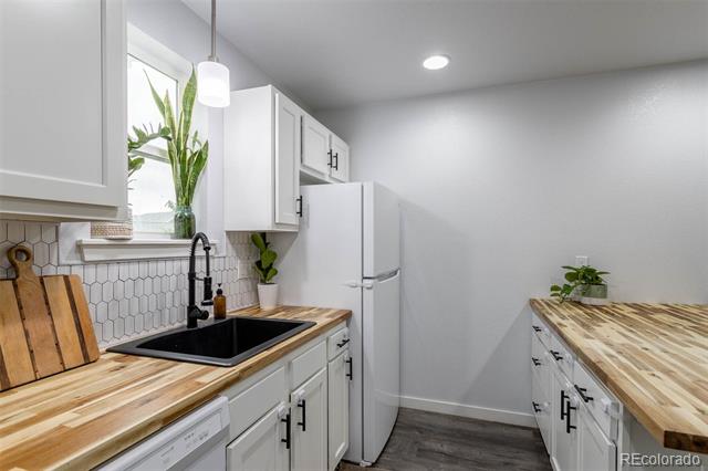 2829 W 53rd Avenue Unit: 104