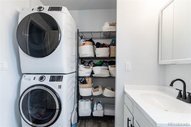 2829 W 53rd Avenue Unit: 104