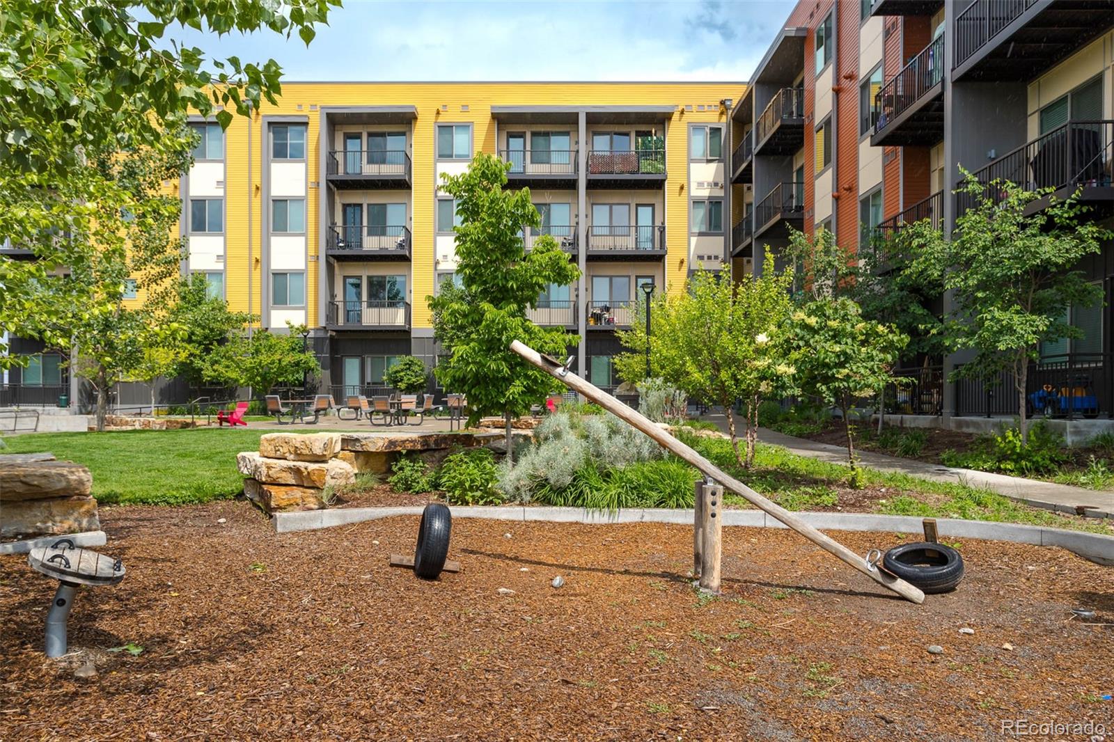 2829 W 53rd Avenue Unit: 104