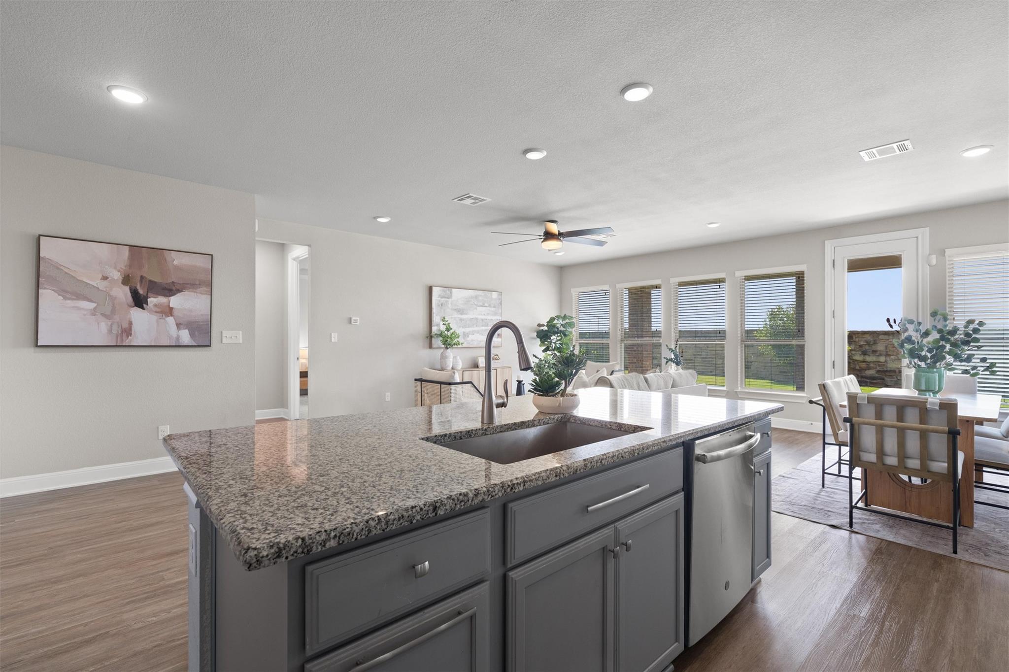 3241 Aurelia LN