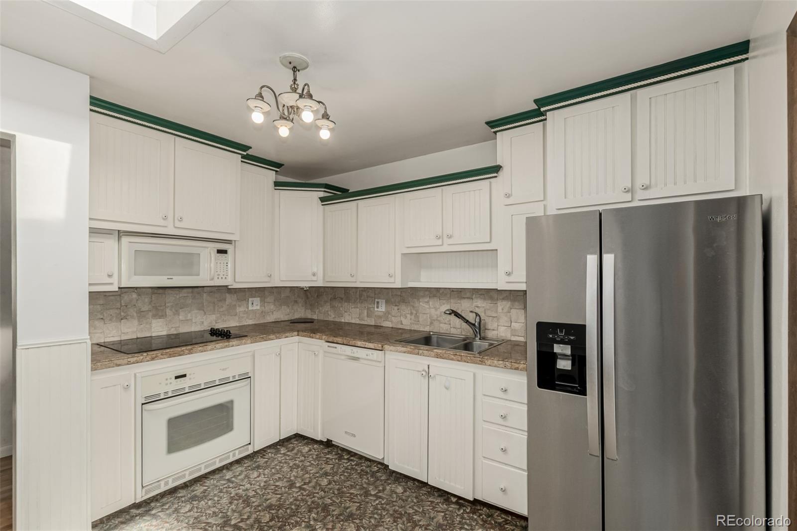 2620 Roosevelt Avenue