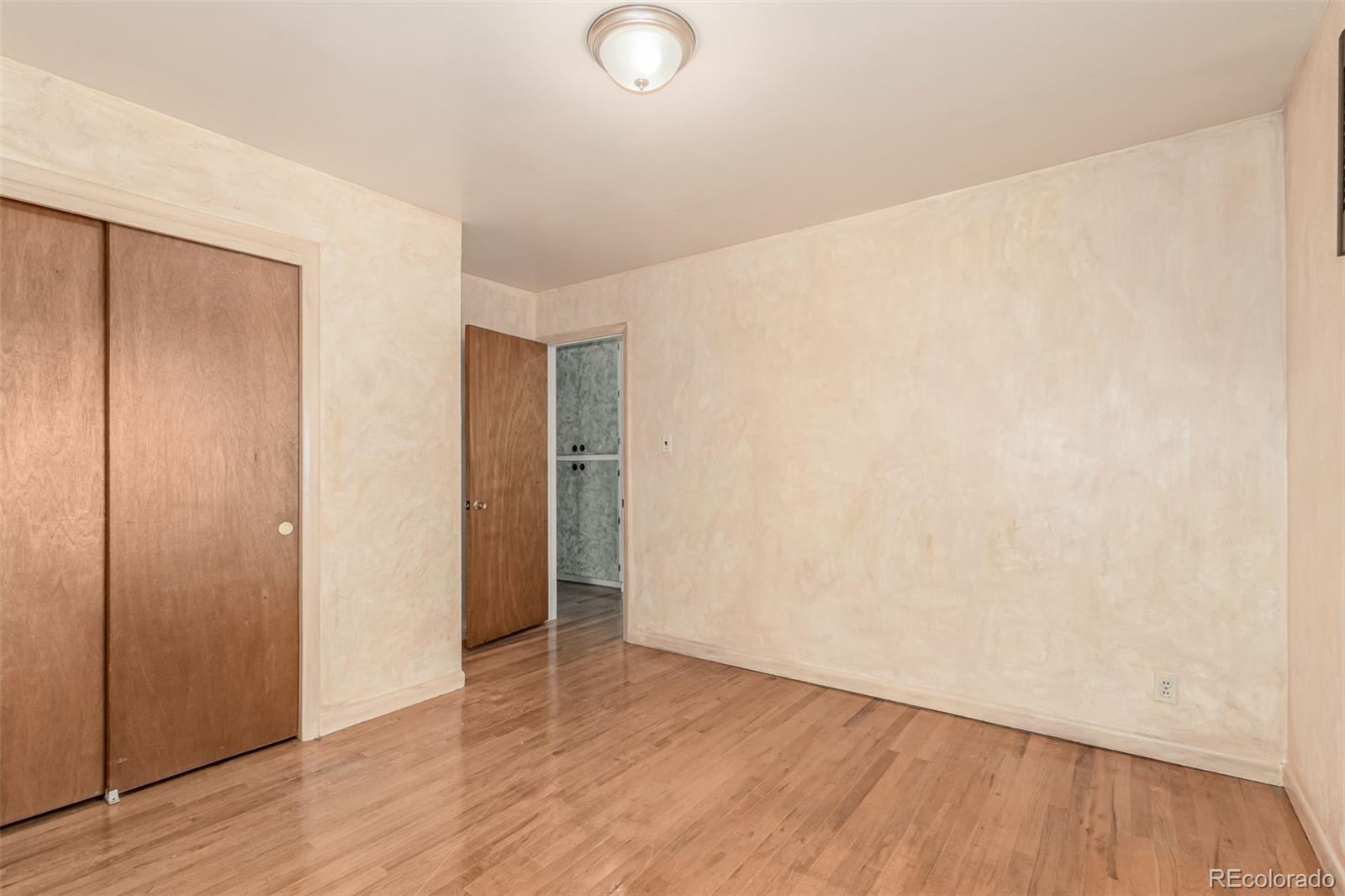 2620 Roosevelt Avenue