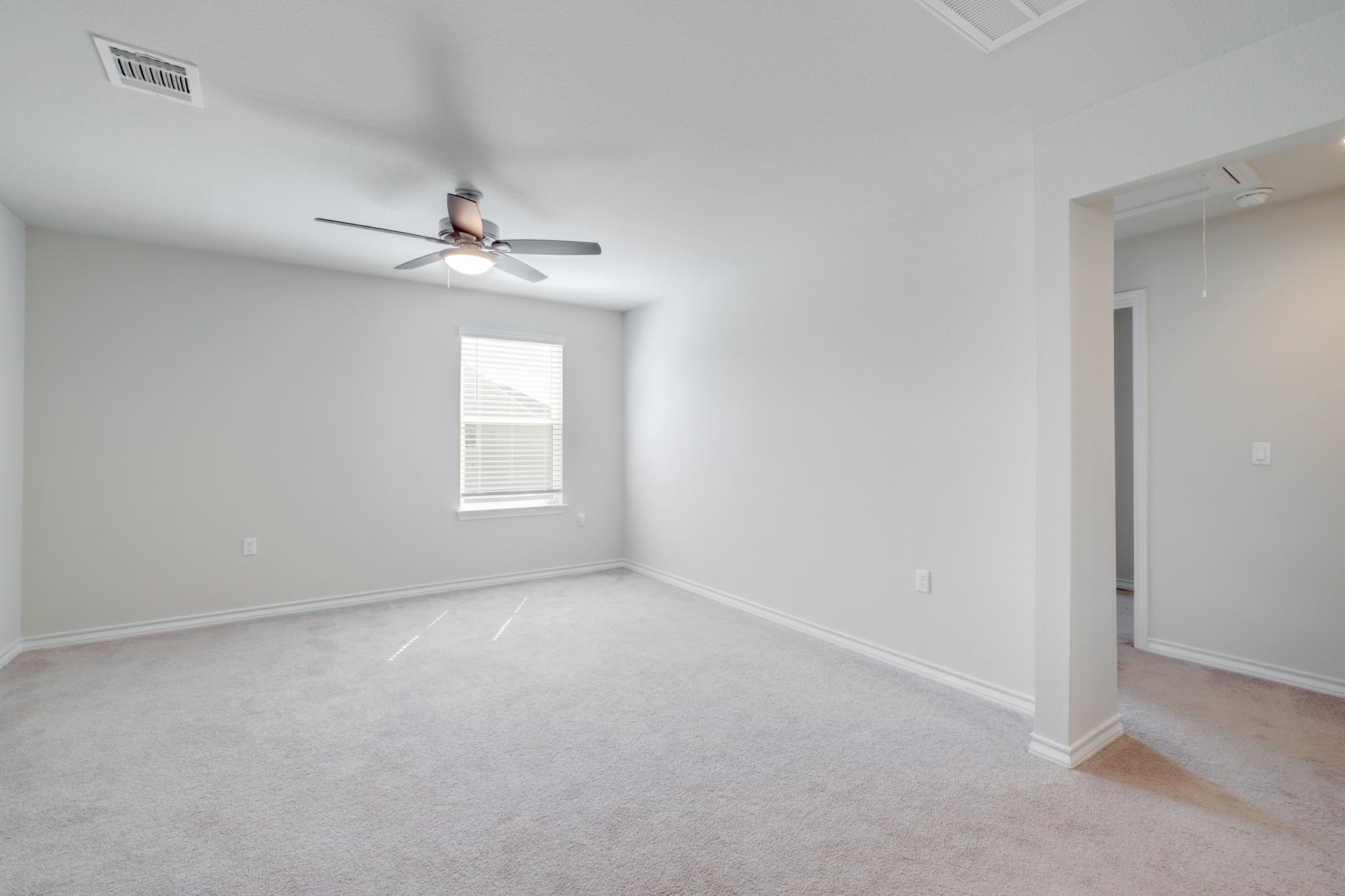 11920 Saddle Rock DR