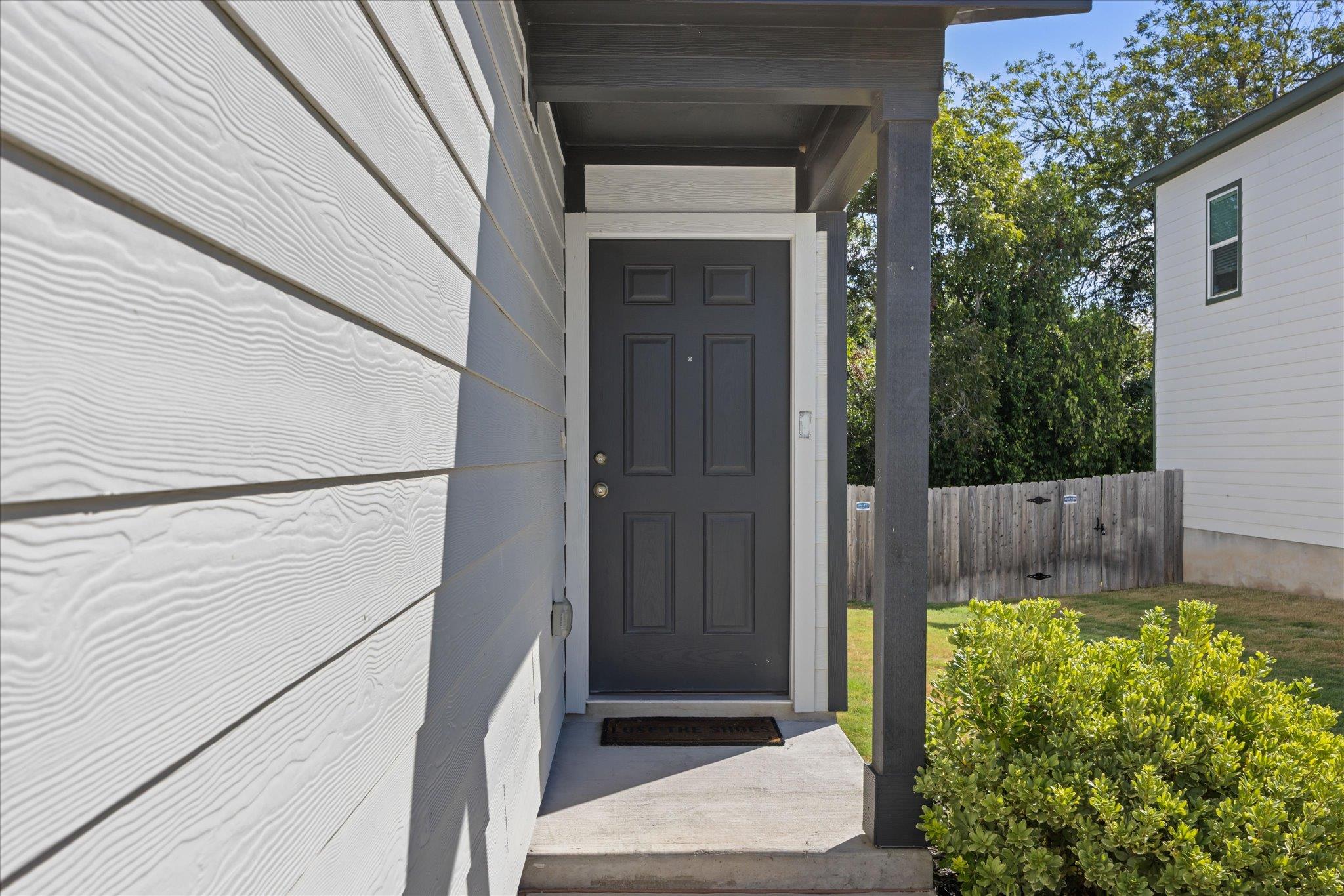 36 Trinity CIR
