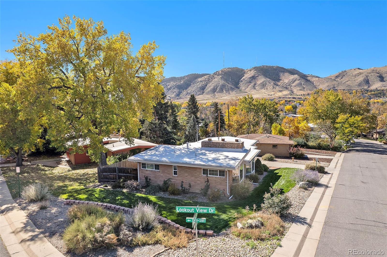 315 Lookout View Drive