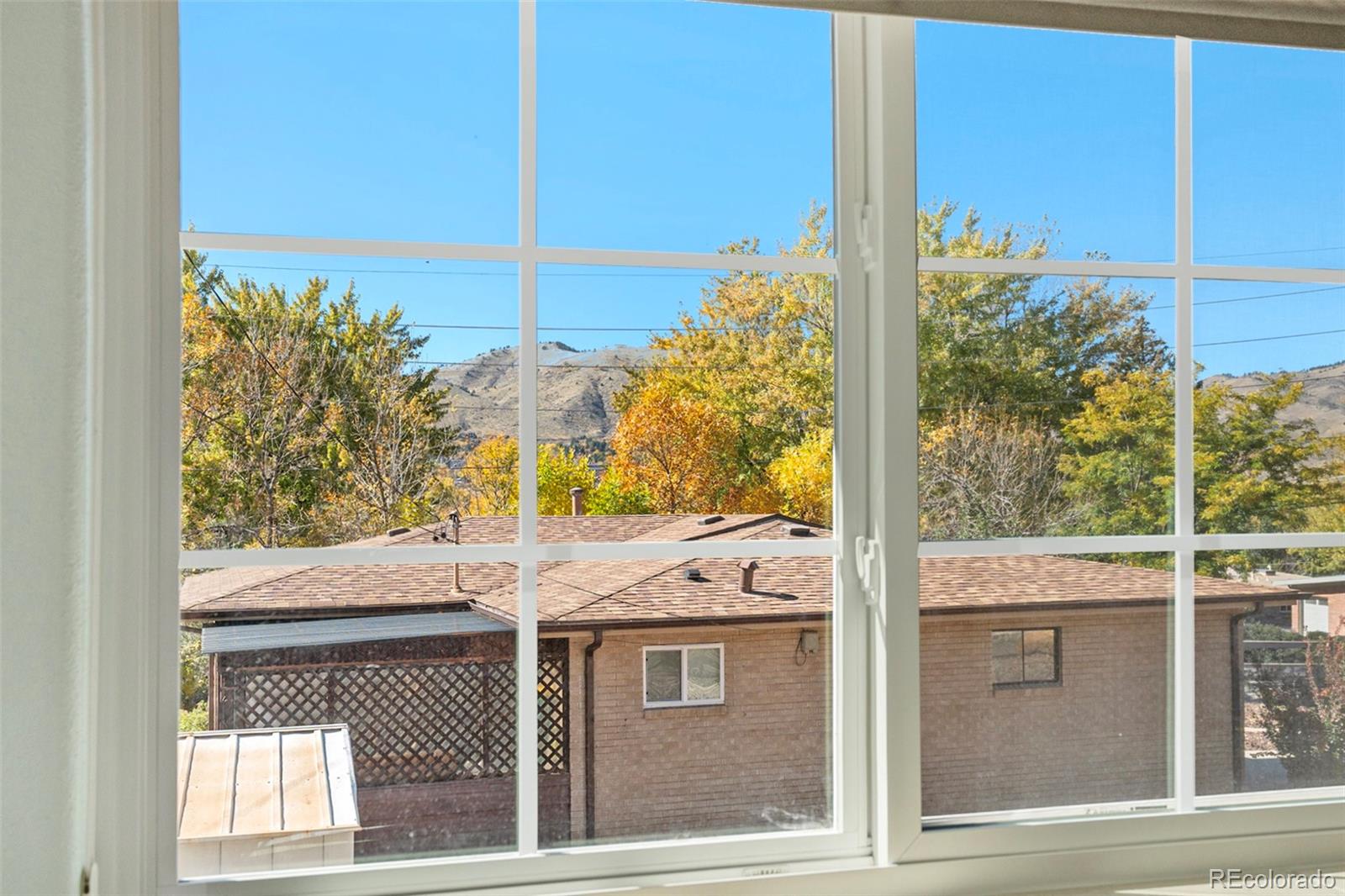 315 Lookout View Drive