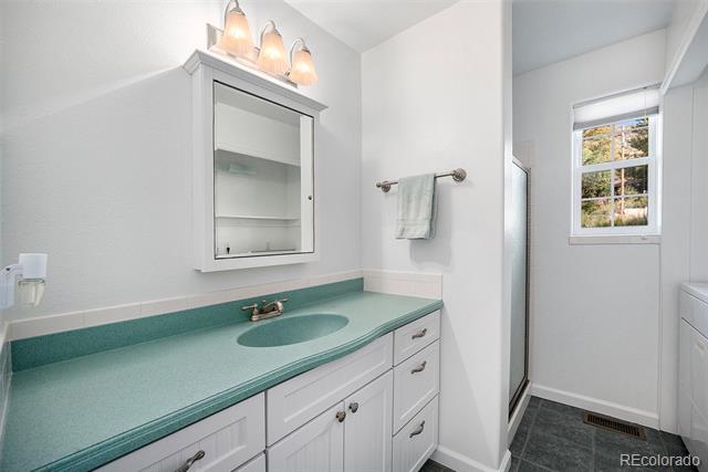 315 Lookout View Drive
