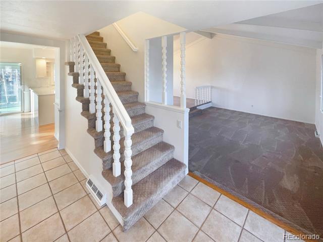 1703 S Moline Court