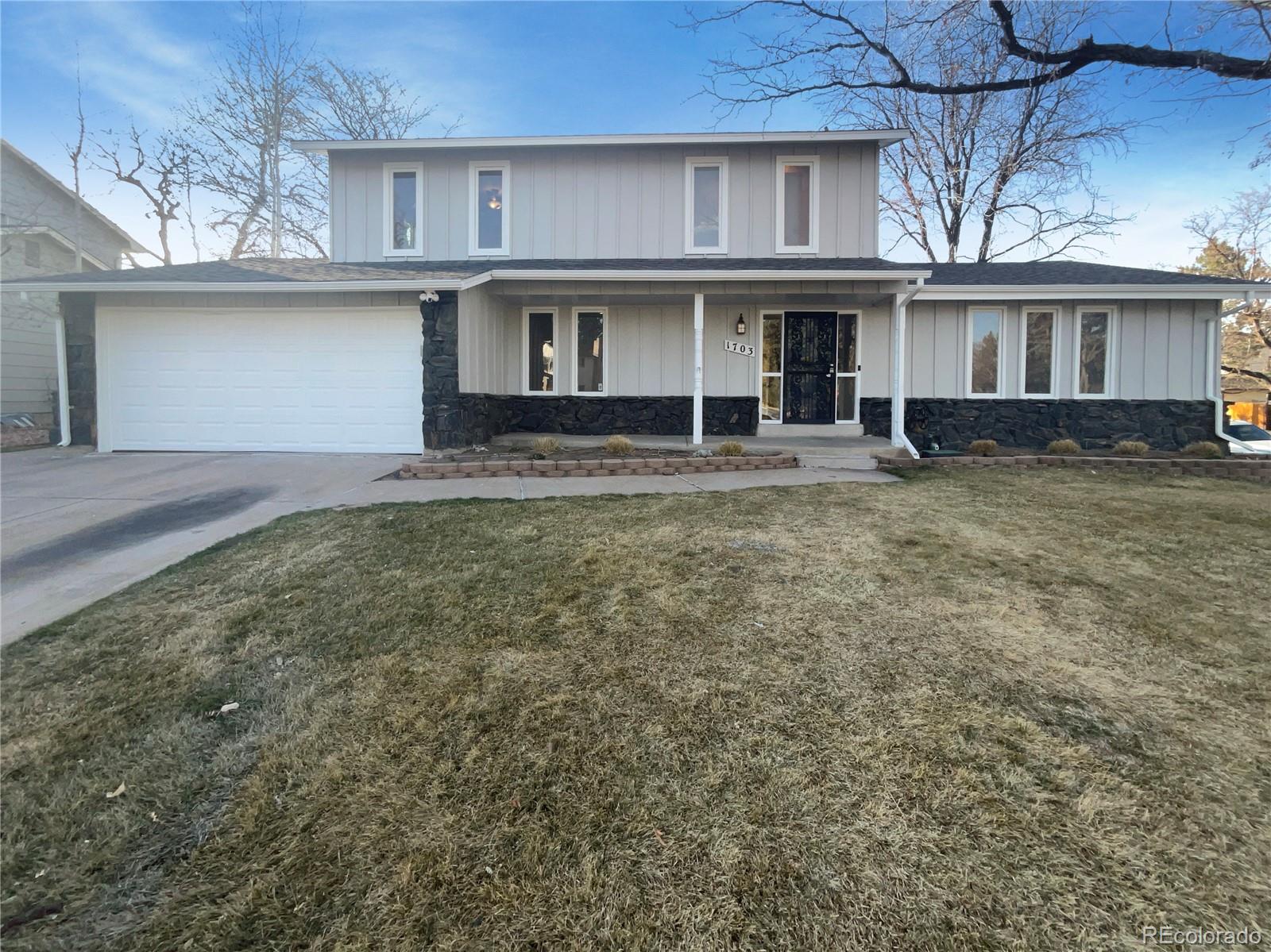 1703 S Moline Court