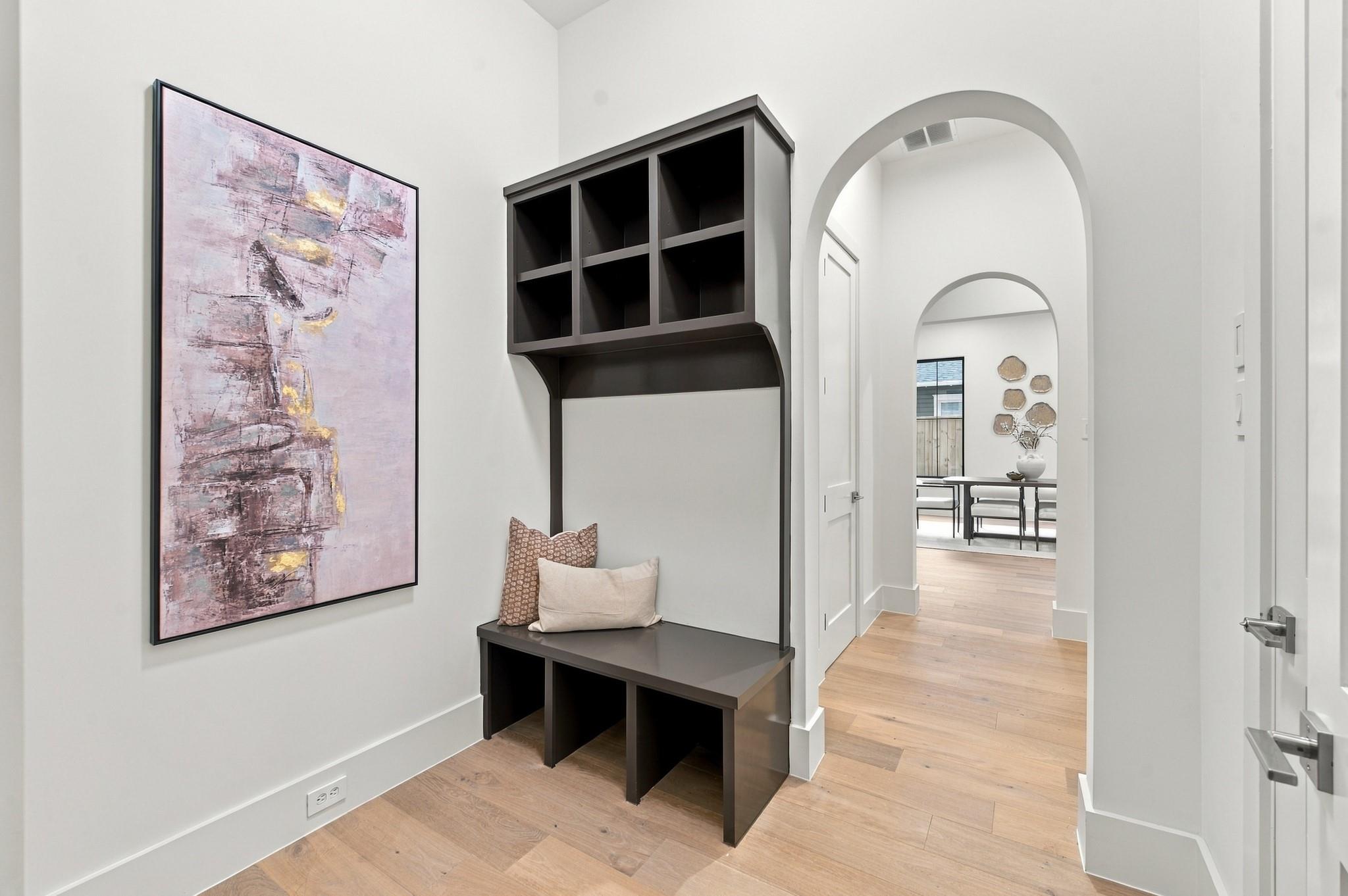 212 E 24th Street