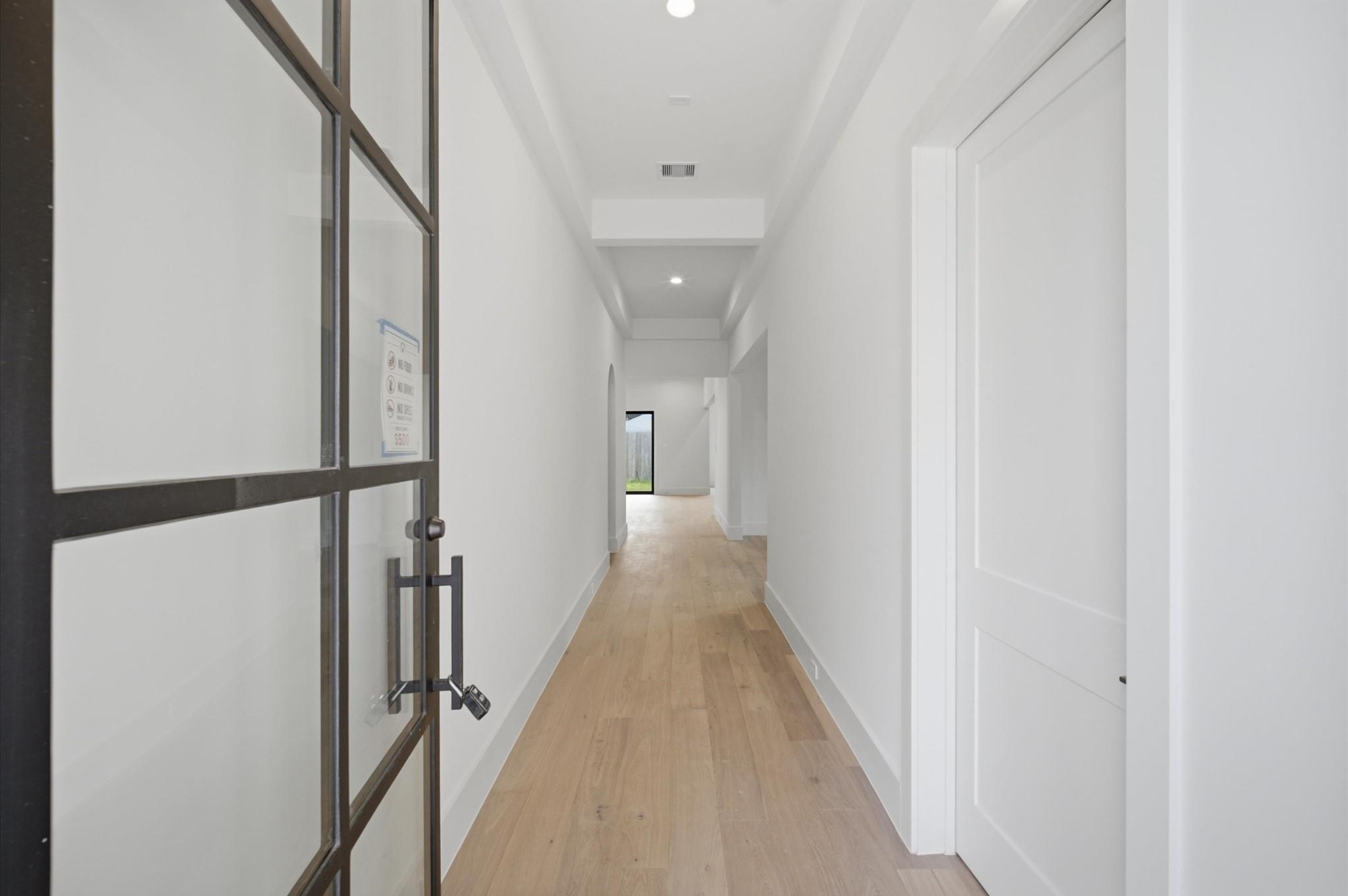 212 E 24th Street