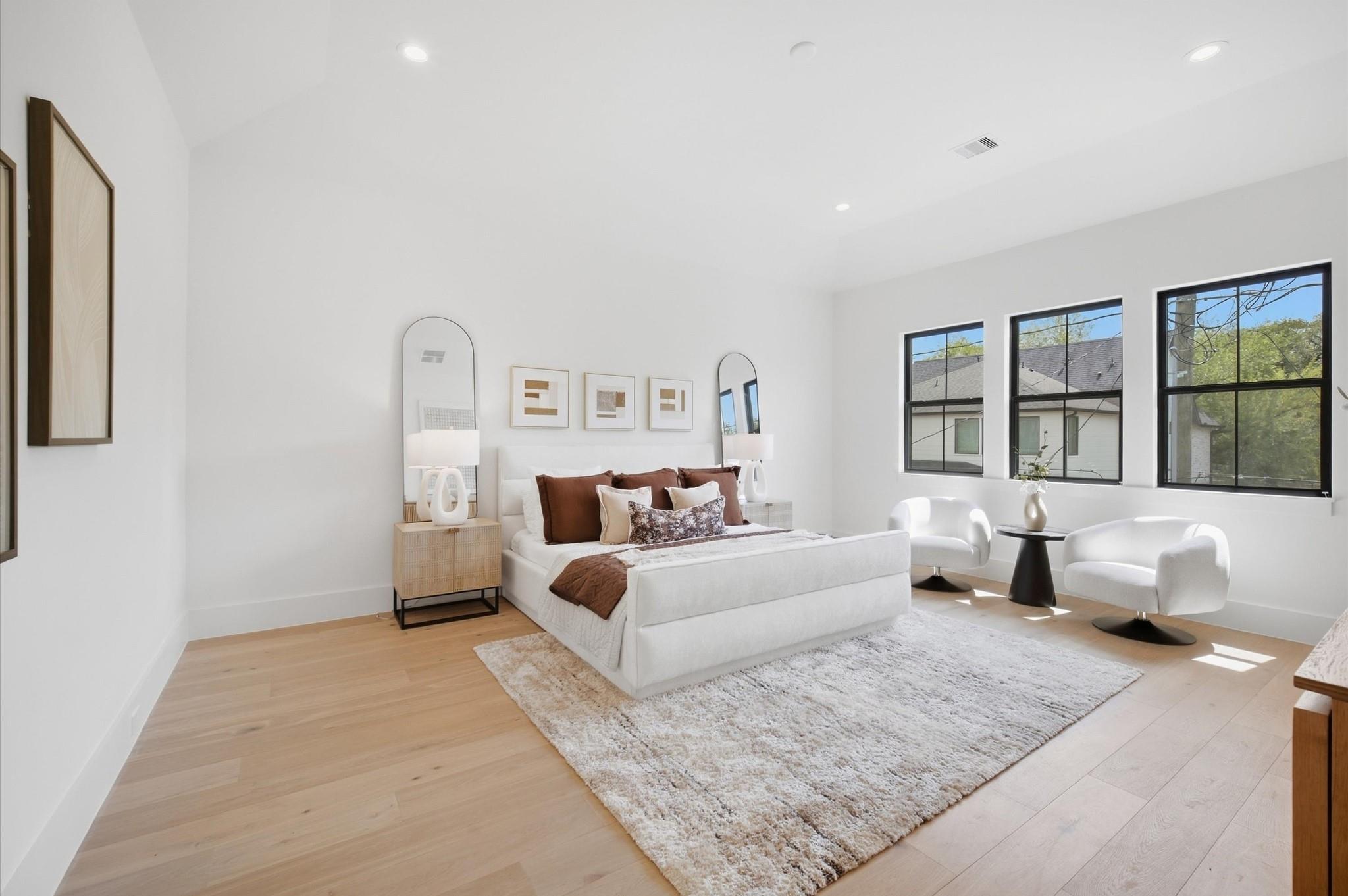 212 E 24th Street