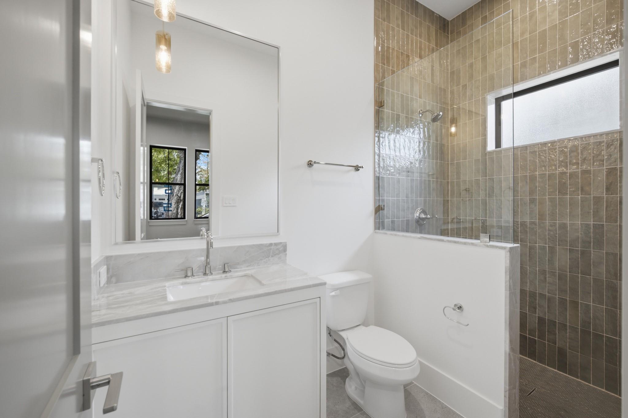 212 E 24th Street