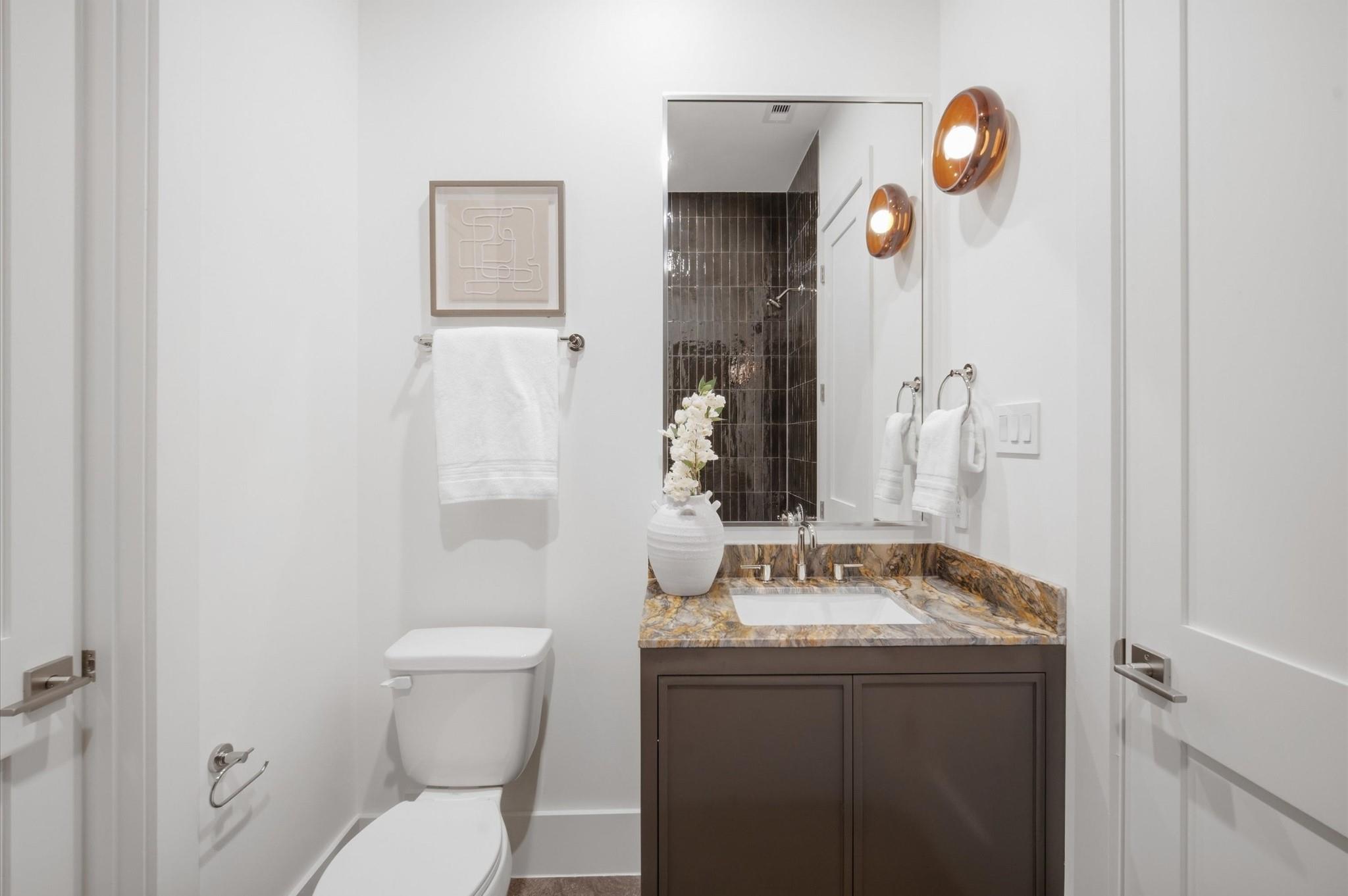 212 E 24th Street