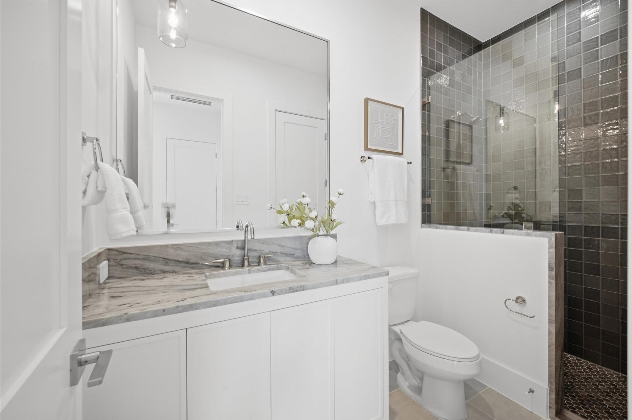 212 E 24th Street