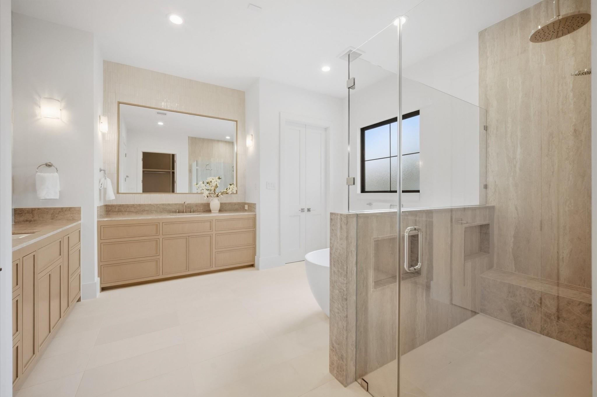 212 E 24th Street
