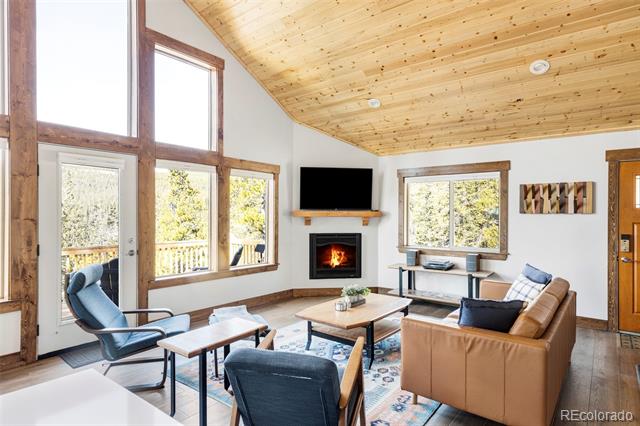 1207 Guymard Road