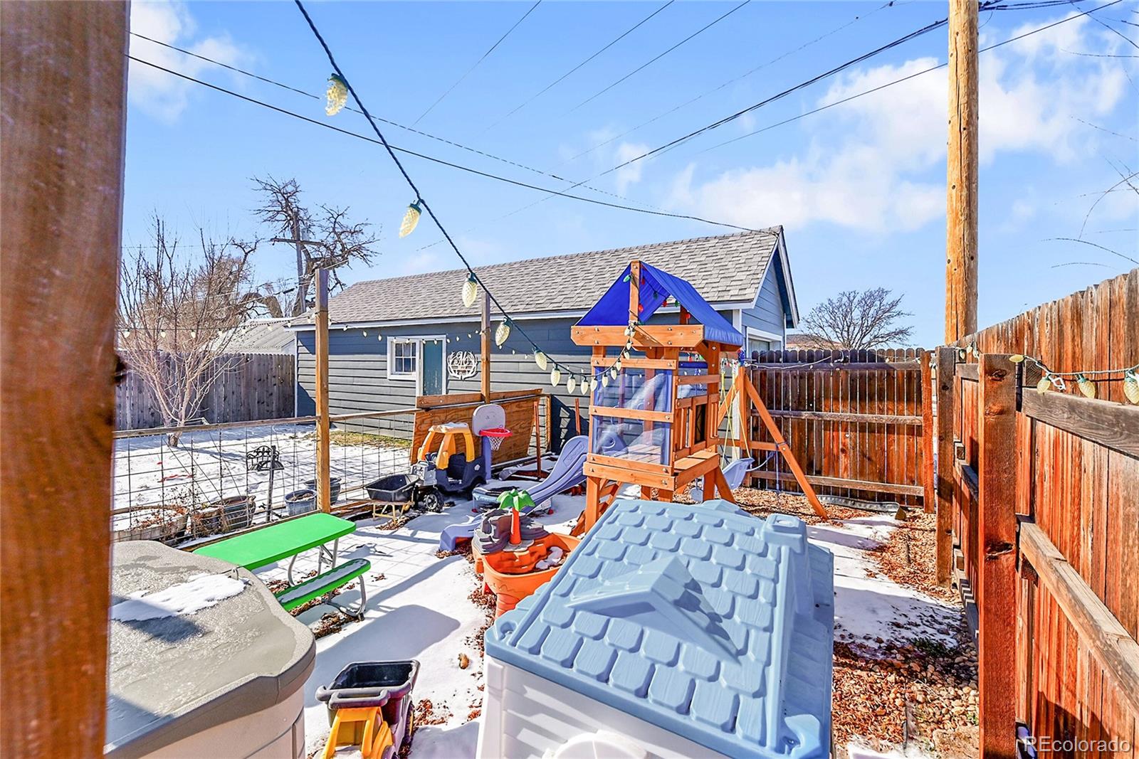 303 S 2nd Avenue