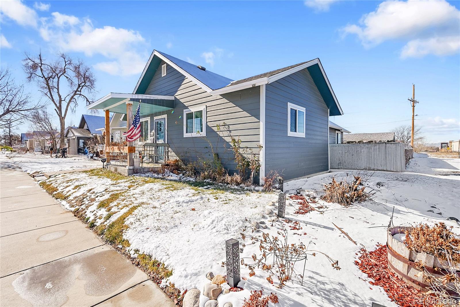 303 S 2nd Avenue