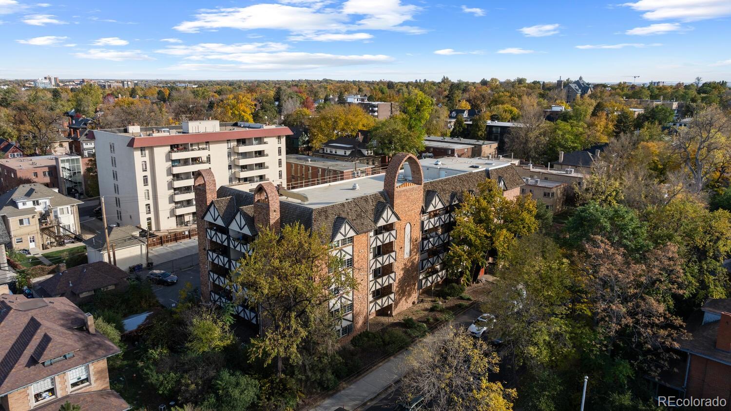 1350 Josephine Street Unit: 203